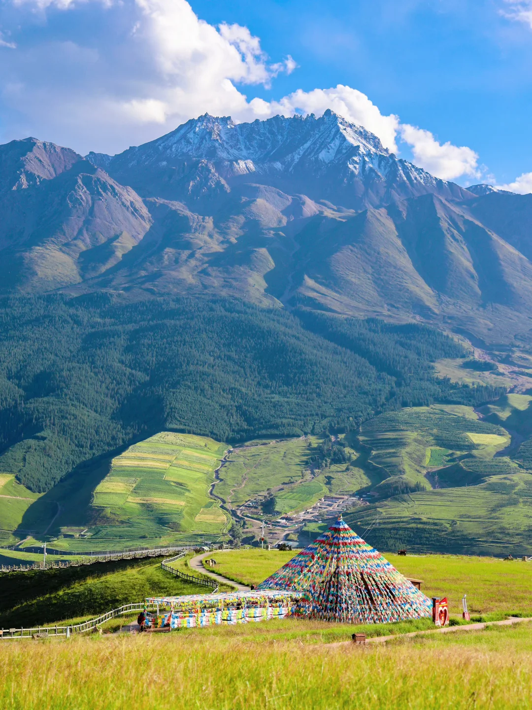祁连卓尔山实景-1